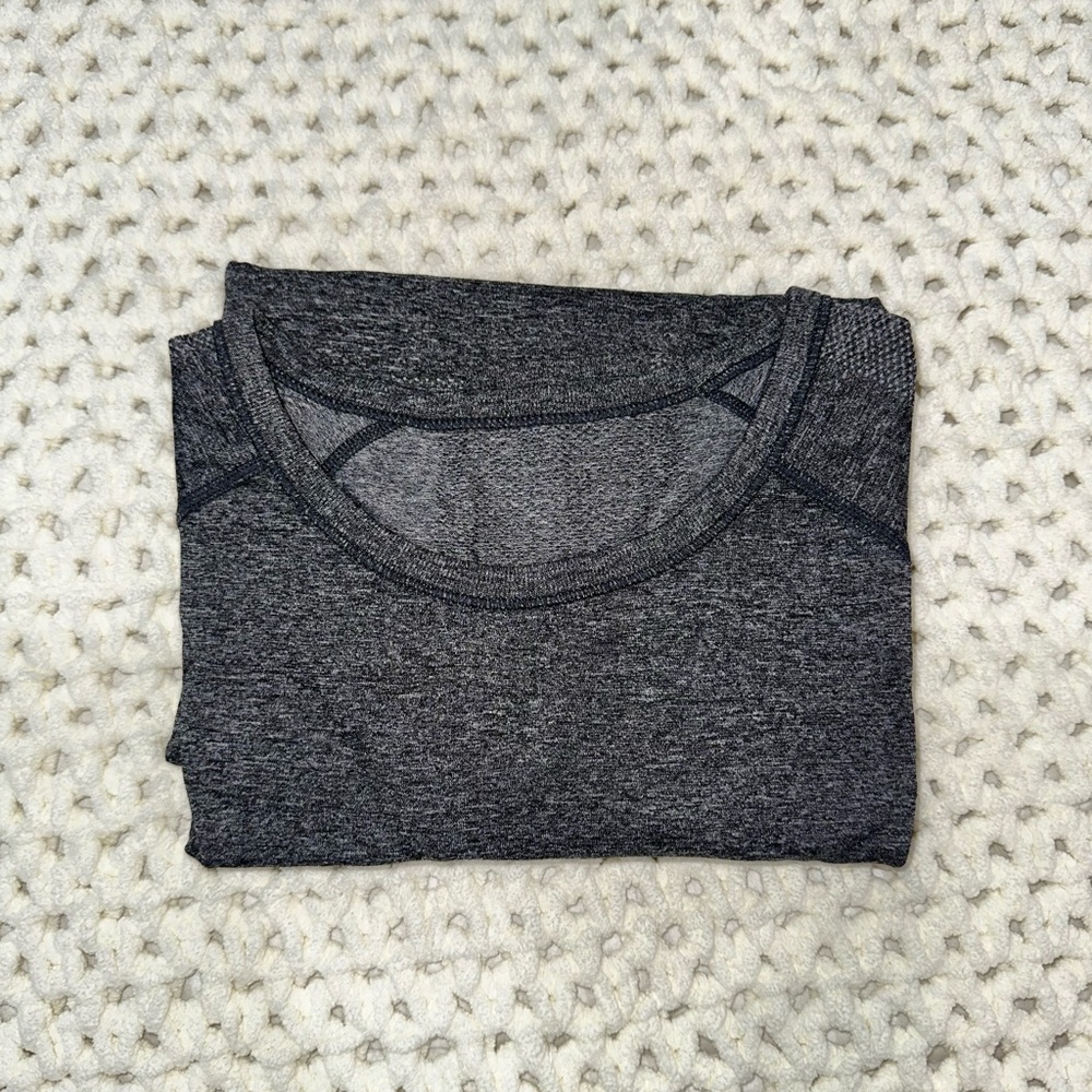 FIGS Makato Longsleeve Underscrub
(Purchased as Men Style)